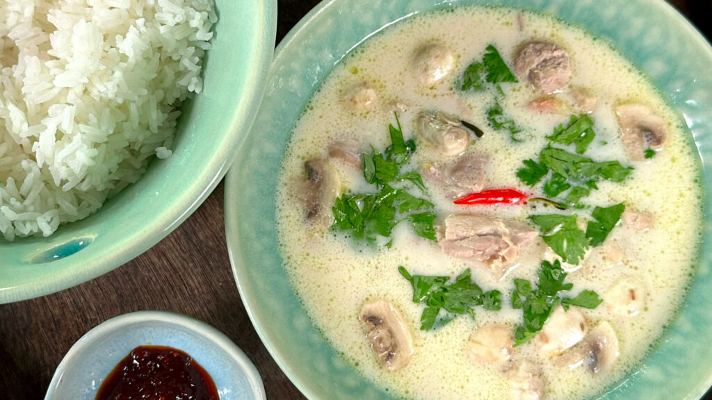 tom kha gai