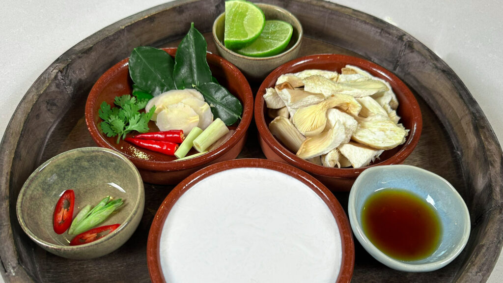 tom kha gai