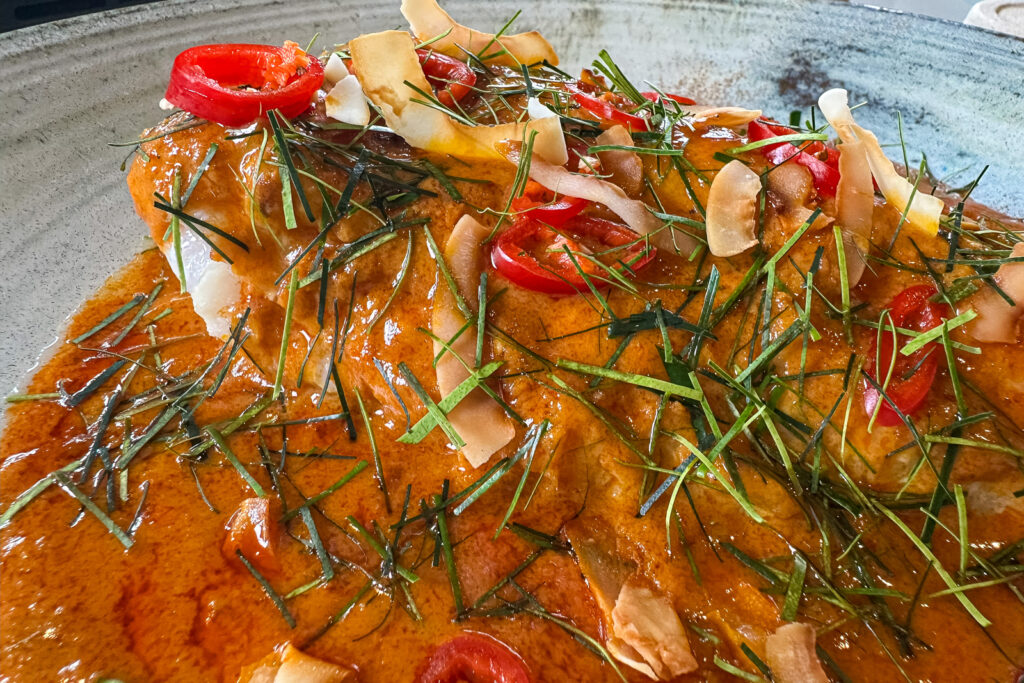 Choo chee pla - Fisk i rød curry, ferdig