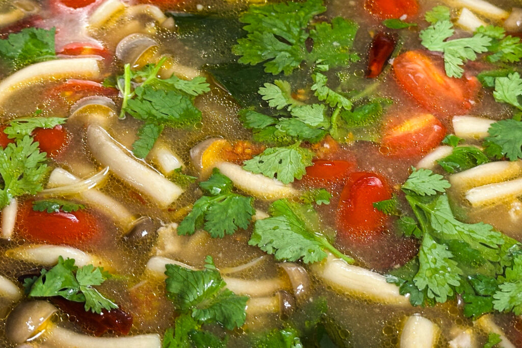 Tom yum gai – ferdig