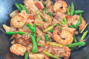Pad Kee Mao - Drunken Noodles - rekene tilbake i woken