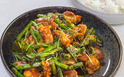 Pad Prik King – Tørr rød currywok med lange grønne bønner