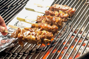 Moo ping - legges på grillen
