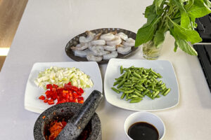Pad Kaprao Goong - Ingredienser