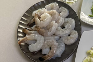 Pad kaprao goong - reker, scampi