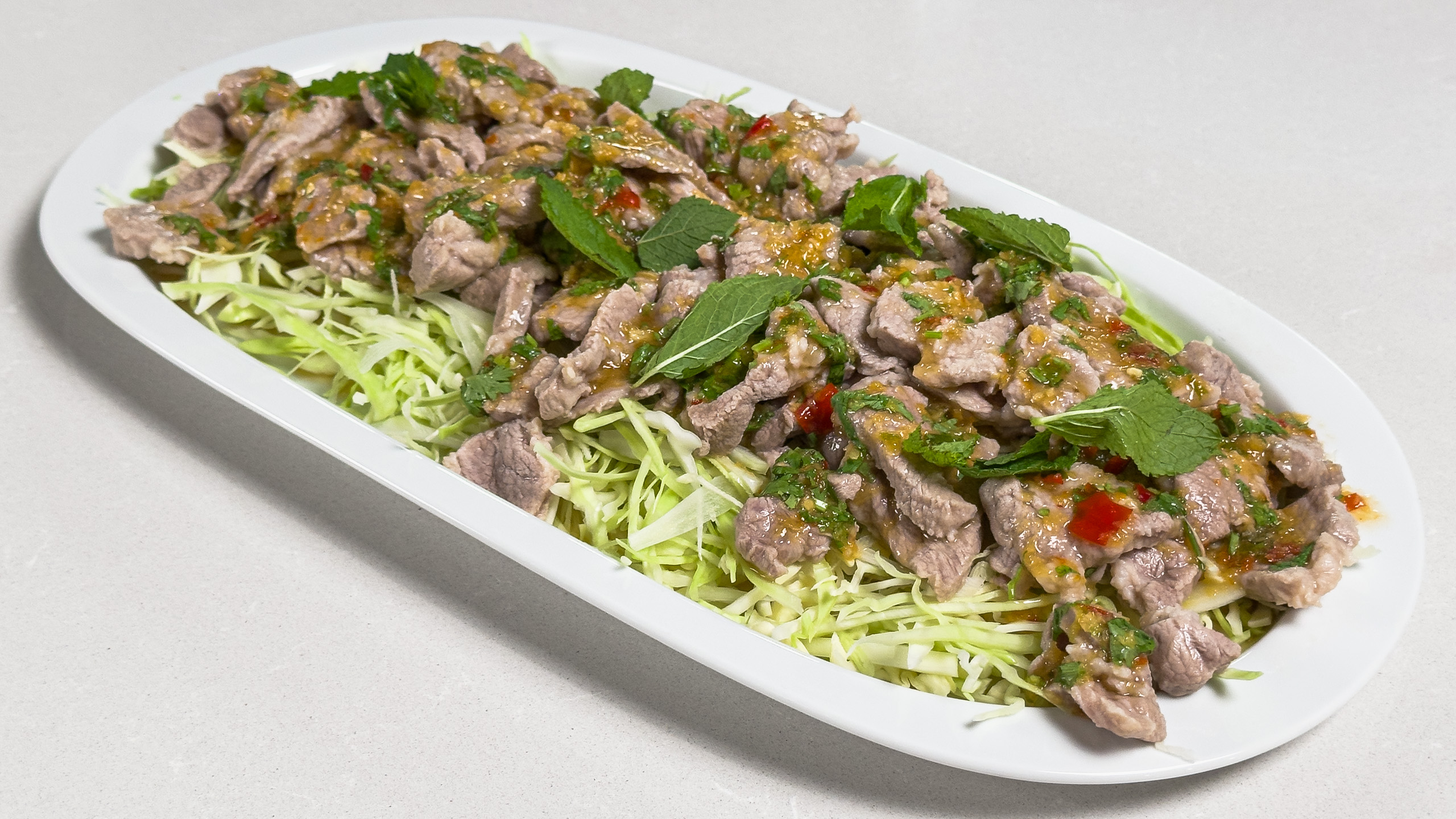 Moo manao – thailandsk svinekjøtt med lime og chili